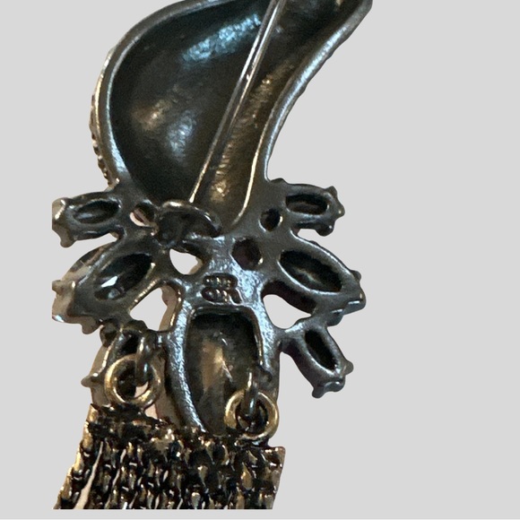 Banana Republic Parrot Brooch - Picture 5 of 15